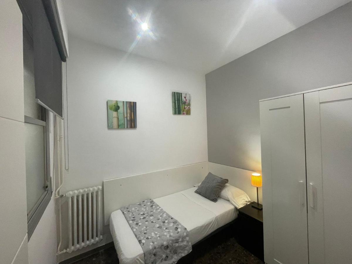 Family-Friendly Home In Central Barcelona 4Bdr Bagian luar foto