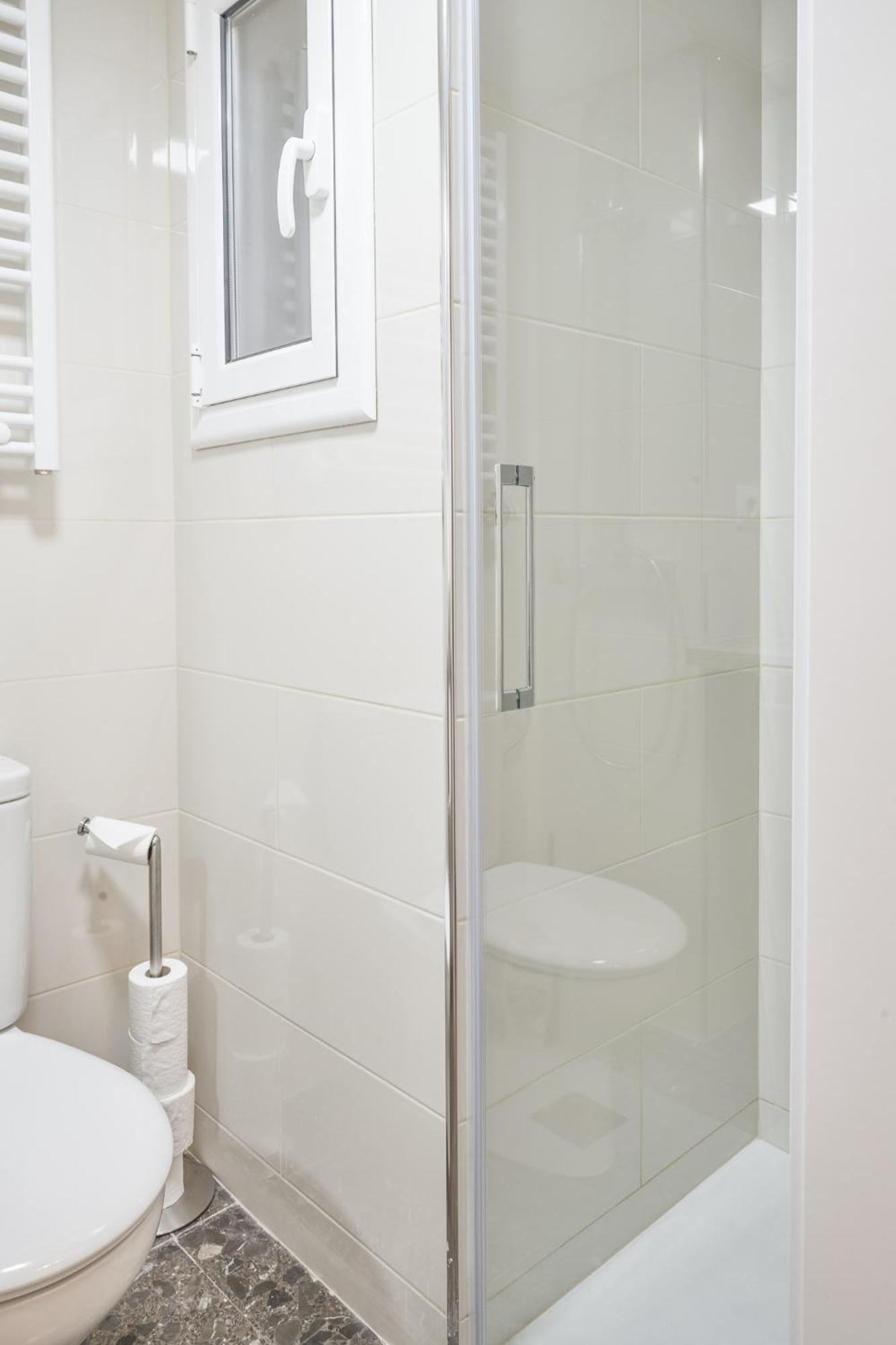 Family-Friendly Home In Central Barcelona 4Bdr Bagian luar foto